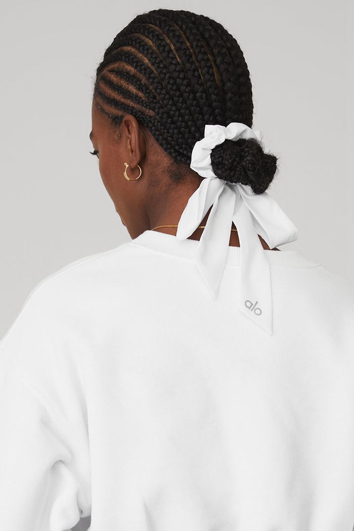 Alo Yoga Love Knots Tie Scrunchie Dam Vita | 2175043-GN