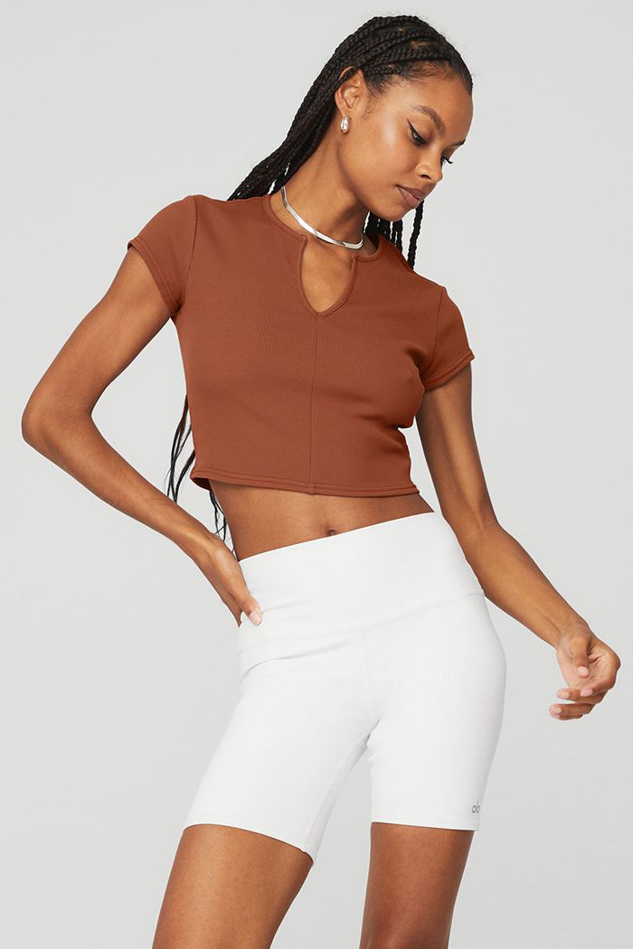 Alo Yoga Ribbed Cropped Savvy Short Sleeve Dam Röda | 9680241-HR