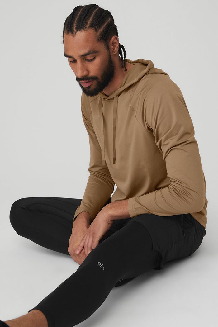 Alo Yoga The Conquer Hoodie Herr Bruna | 3516270-AS